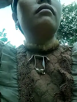 Snapshot of bree-zz chatting on 02-28-26, 11:39 bree-zz online show from 02-28-26, 11:39