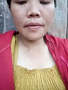 Snapshot of bree-zz chatting on 03-02-26, 08:21 bree-zz online show from 03-02-26, 08:21