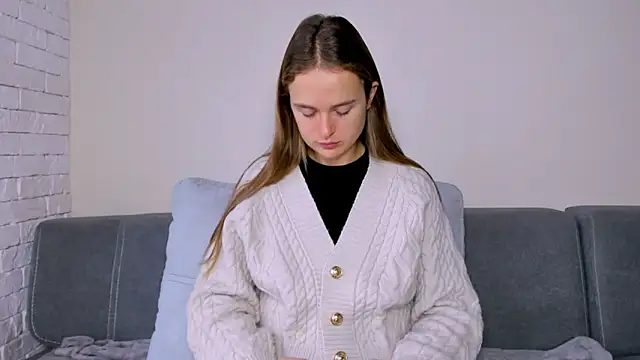 LilMary  online show from 12-03-25, 07:27