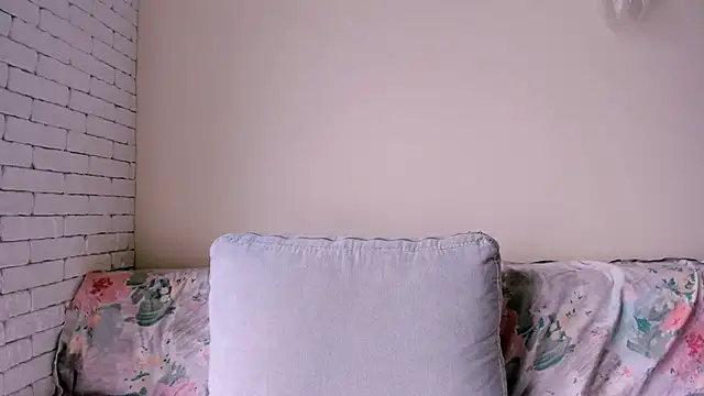 LilMary  online show from 03-18-26, 07:00