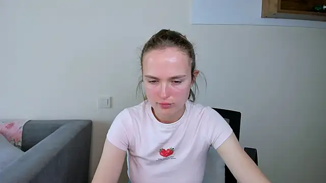 LilMary  online show from 04-14-26, 08:20