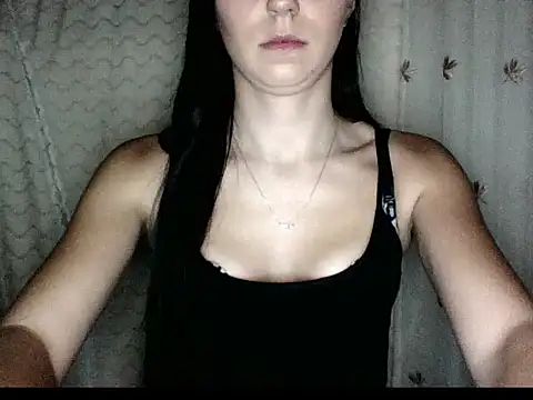 Snapshot of LuisaLive chatting on 02-14-26, 08:49 LuisaLive online show from 02-14-26, 08:49