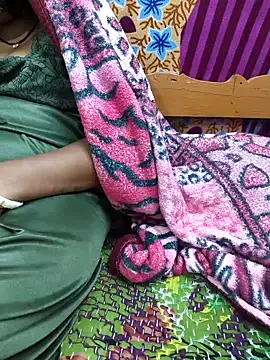 Desi Lilly01 online show from 11-27-25, 07:27