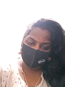 Tamil Hot Sindhu online show from 10-27-25, 06:34