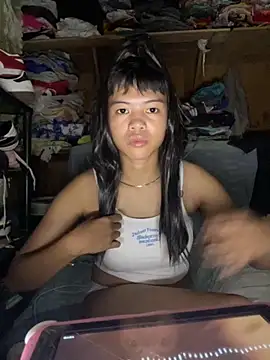 Snapshot of Obre17 chatting on 10-09-25, 09:07 Obre17 online show from 10-09-25, 09:07