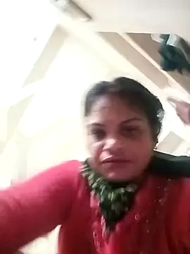 Snapshot of SHMA-77 chatting on 11-28-25, 03:36 SHMA-77 online show from 11-28-25, 03:36