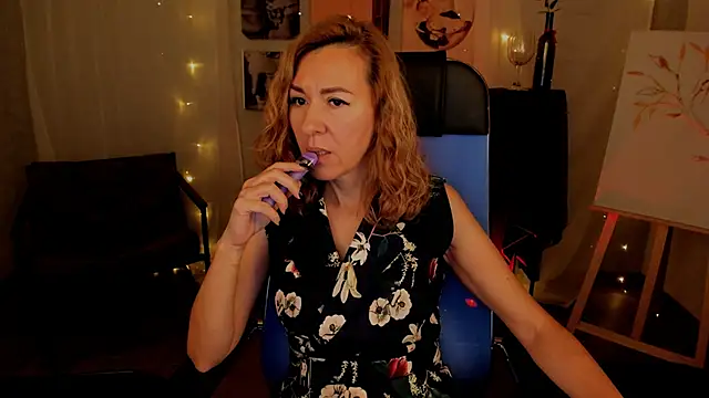 DonnaSmitth online show from 11-04-25, 09:19