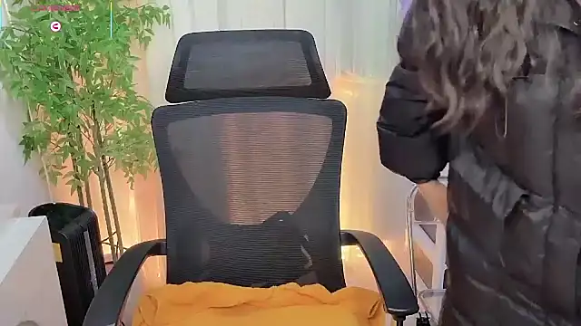 NEWONETO online show from 02-09-26, 12:20