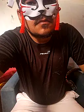 Domruan99 online show from 10-19-25, 05:57