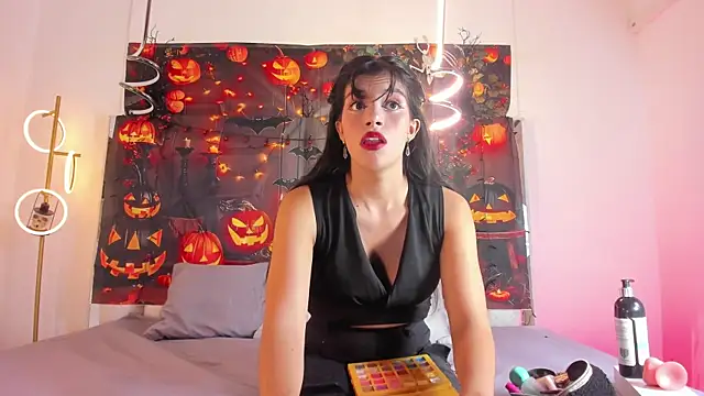 Misaki Kai online show from 10-28-25, 02:59