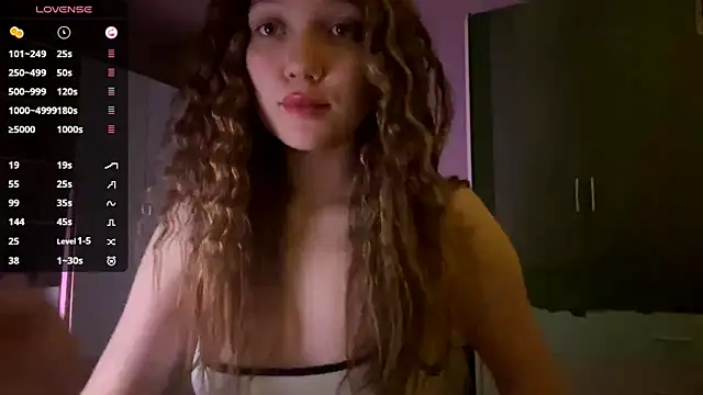 EmiIyKitty online show from 01-11-26, 04:45