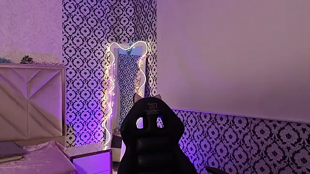 Snapshot of Ixchel_tay chatting on 02-04-26, 03:34 Ixchel tay online show from 02-04-26, 03:34