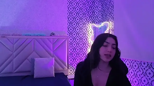 Snapshot of Ixchel_tay chatting on 02-13-26, 03:13 Ixchel tay online show from 02-13-26, 03:13