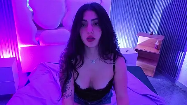 Snapshot of Ixchel_tay chatting on 06-17-26, 05:32 Ixchel tay online show from 06-17-26, 05:32