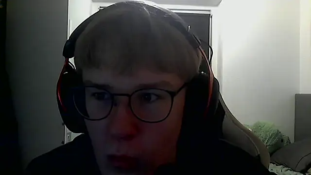 6foot7michael online show from 09-26-25, 11:09