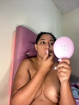 jesicamonroe44 online show from 12-18-25, 01:28