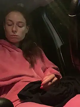 Snapshot of GoldenPussy1329 chatting on 11-15-25, 09:11 GoldenPussy1329 online show from 11-15-25, 09:11