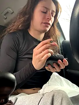 Snapshot of GoldenPussy1329 chatting on 01-08-26, 12:51 GoldenPussy1329 online show from 01-08-26, 12:51