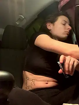 Snapshot of GoldenPussy1329 chatting on 01-12-26, 12:38 GoldenPussy1329 online show from 01-12-26, 12:38