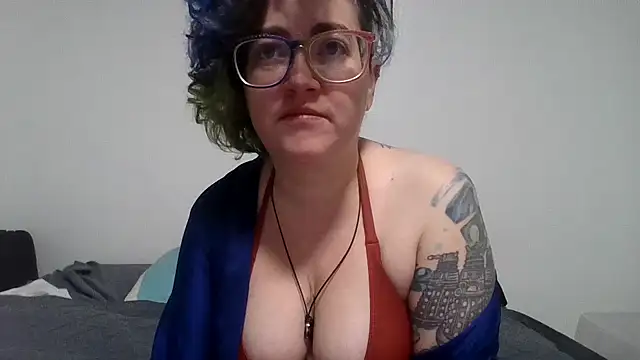 Snapshot of daniak90 chatting on 10-04-25, 01:53 daniak90 online show from 10-04-25, 01:53