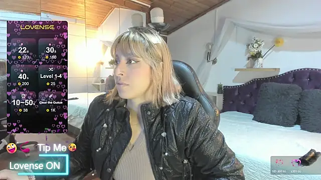 sophialyh 1 online show from 02-23-26, 12:35