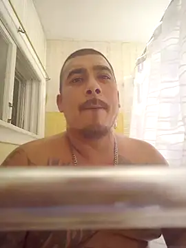 Snapshot of Nativeking32 chatting on 09-30-25, 02:16 Nativeking32 online show from 09-30-25, 02:16