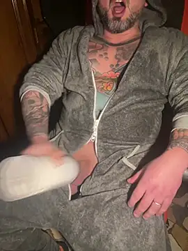 marcotatuatooo online show from 01-15-26, 09:40