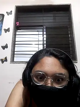 Snapshot of cherriesontop chatting on 10-06-25, 07:33 cherriesontop online show from 10-06-25, 07:33