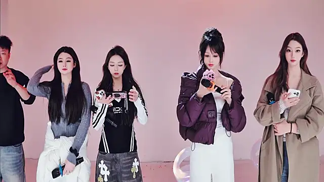 Comebaby-007 online show from 01-15-26, 08:41