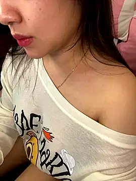 Gina999 online show from 11-18-25, 04:22