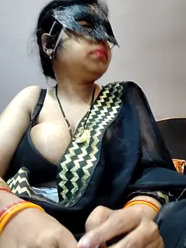 Snapshot of Hot__bhabhi_99 chatting on 02-07-26, 04:38 Hot bhabhi 99 online show from 02-07-26, 04:38