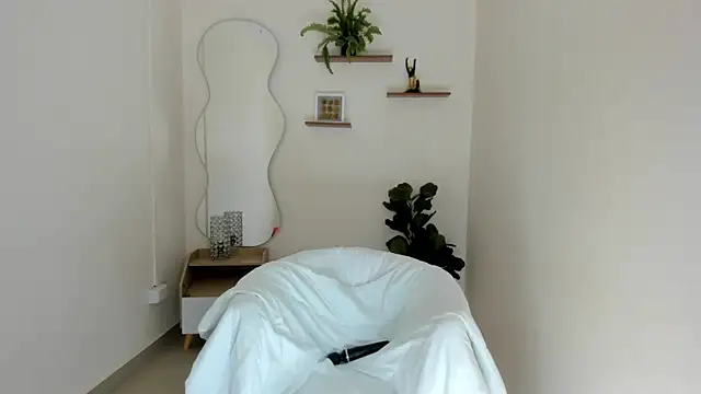 Snapshot of Amary_turner chatting on 02-23-26, 07:22 Amary turner online show from 02-23-26, 07:22