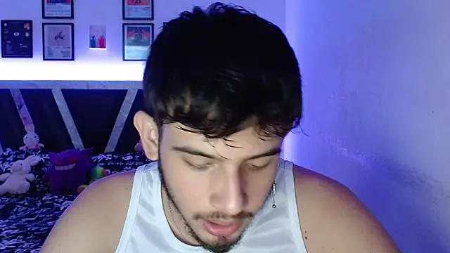 Snapshot of Sebasxxl12 chatting on 10-03-25, 09:56 Sebasxxl12 online show from 10-03-25, 09:56