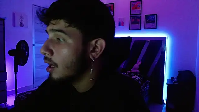 Snapshot of Sebasxxl12 chatting on 10-10-25, 06:34 Sebasxxl12 online show from 10-10-25, 06:34