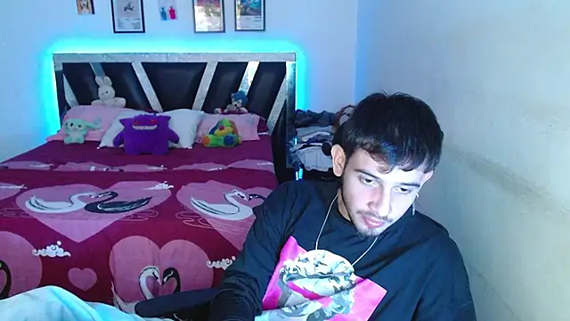 Snapshot of Sebasxxl12 chatting on 02-26-26, 10:31 Sebasxxl12 online show from 02-26-26, 10:31