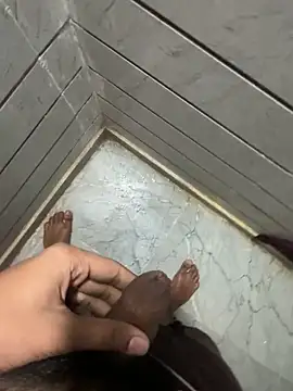 Onlysingles online show from 02-14-26, 01:24