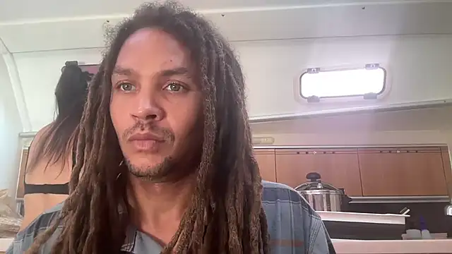 Monk and Mia online show from 10-18-25, 11:00