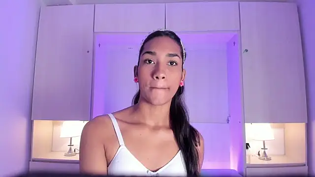 AnahiCollins online show from 02-19-26, 11:39