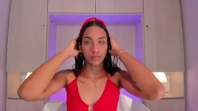 Snapshot of AnahiCollins chatting on 07-16-26, 12:11 AnahiCollins online show from 07-16-26, 12:11