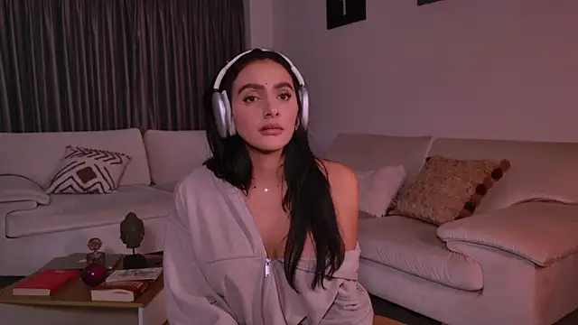 Milana De online show from 10-07-25, 10:29