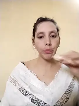 Snapshot of boomkimverly35 chatting on 10-01-25, 07:09 boomkimverly35 online show from 10-01-25, 07:09