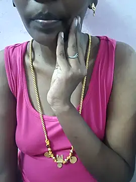 Snapshot of Tamil_Monika chatting on 04-18-26, 07:18 Tamil Monika online show from 04-18-26, 07:18