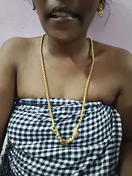 Snapshot of Tamil_Monika chatting on 05-26-26, 03:30 Tamil Monika online show from 05-26-26, 03:30