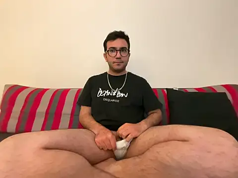 xochipilliii online show from 10-08-25, 06:05