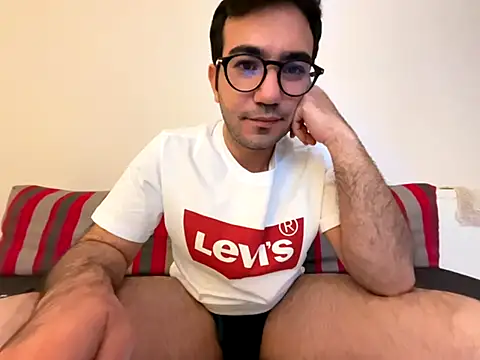 xochipilliii online show from 10-15-25, 05:57