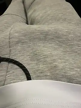 Snapshot of heet1998 chatting on 03-16-26, 11:25 heet1998 online show from 03-16-26, 11:25