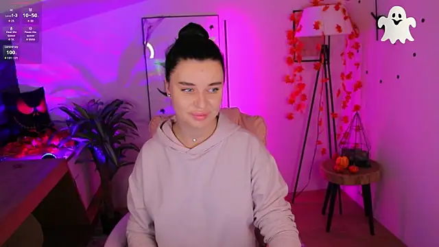 Snapshot of Black___Barbie chatting on 11-02-25, 09:06 Black   Barbie online show from 11-02-25, 09:06