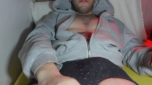 cazzo18cm3 online show from 01-13-26, 08:36