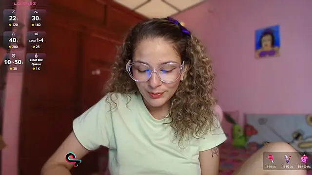 Snapshot of Your_Barbie_ chatting on 10-26-25, 03:01 Your Barbie online show from 10-26-25, 03:01