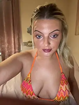 Diamondxoxx online show from 10-10-25, 01:21